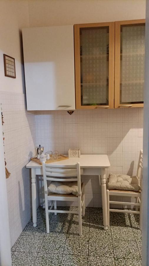 Апартаменти Antica Casa Ceccardi Ліворно Екстер'єр фото