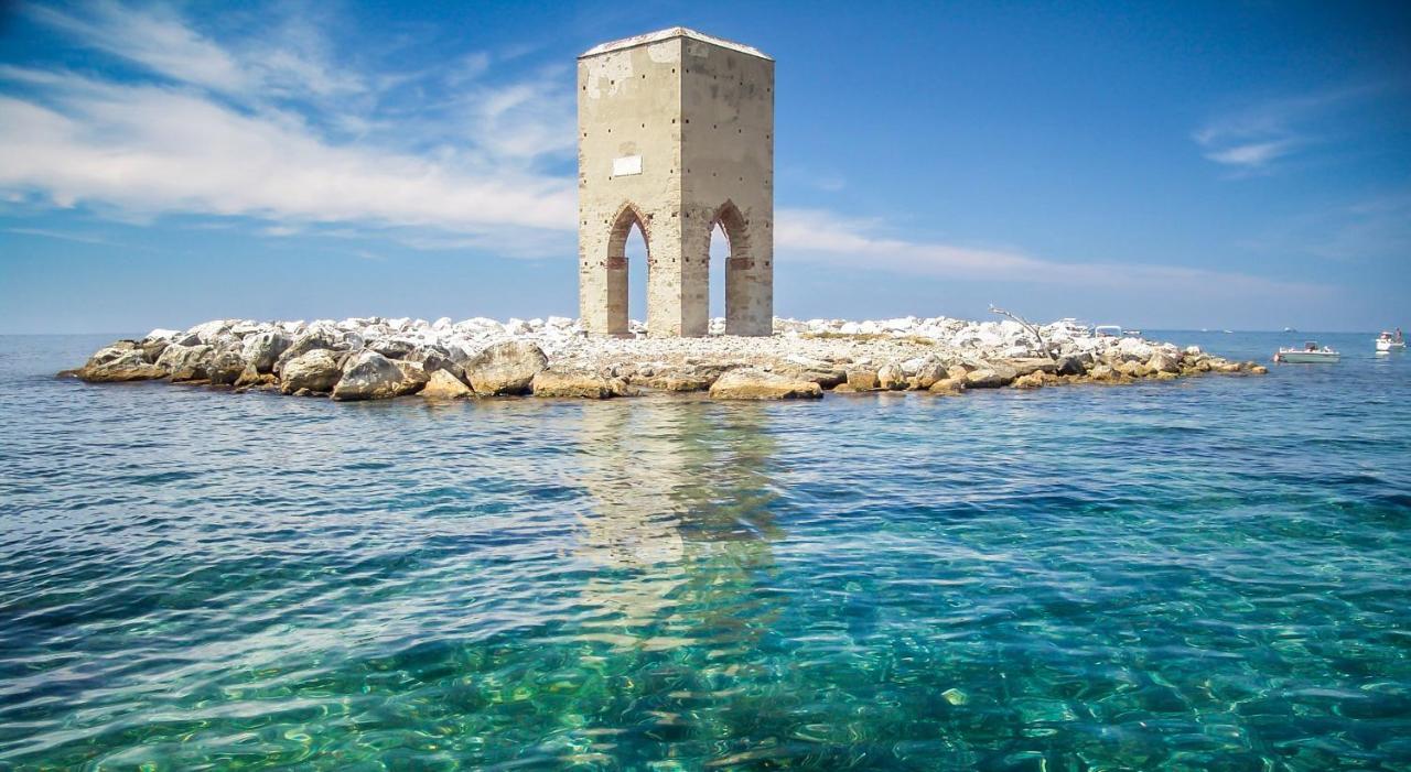 Апартаменти Antica Casa Ceccardi Ліворно Екстер'єр фото
