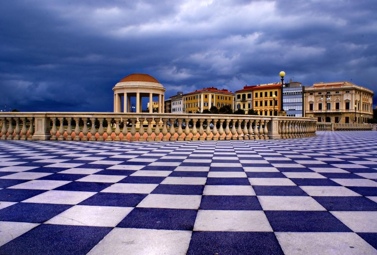 Апартаменти Antica Casa Ceccardi Ліворно Екстер'єр фото